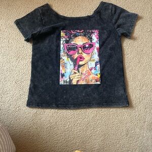 Urban Glam Graphic Tee – Pink Sunglasses Pop Art Cotton Top
